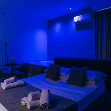 Four Luxury 4*