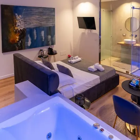 Four Luxury